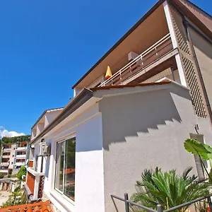 3* Gostinjska kuća And 155