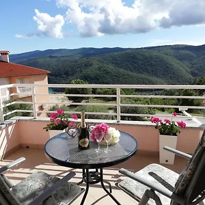 Lovely Branko With Balcony And Parking Apartment